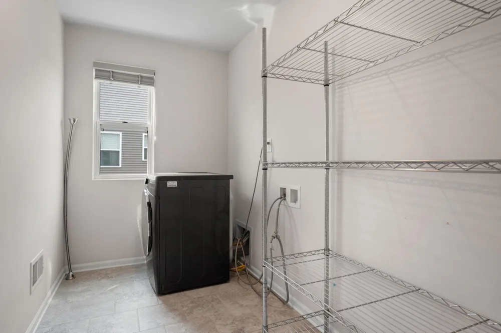 2703 Maize Lp Saline Township, MI 48176