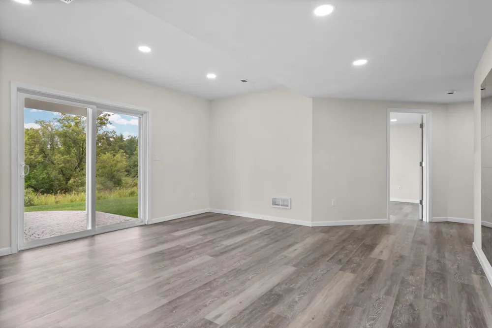 2703 Maize Lp Saline Township, MI 48176