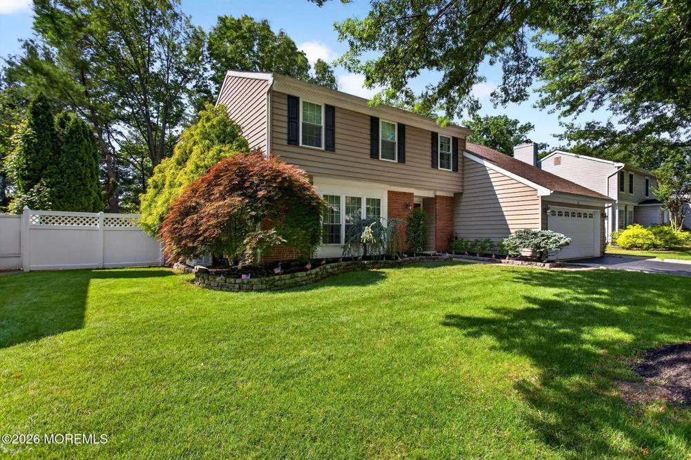 3 Branson Drive Lincroft, NJ 07738