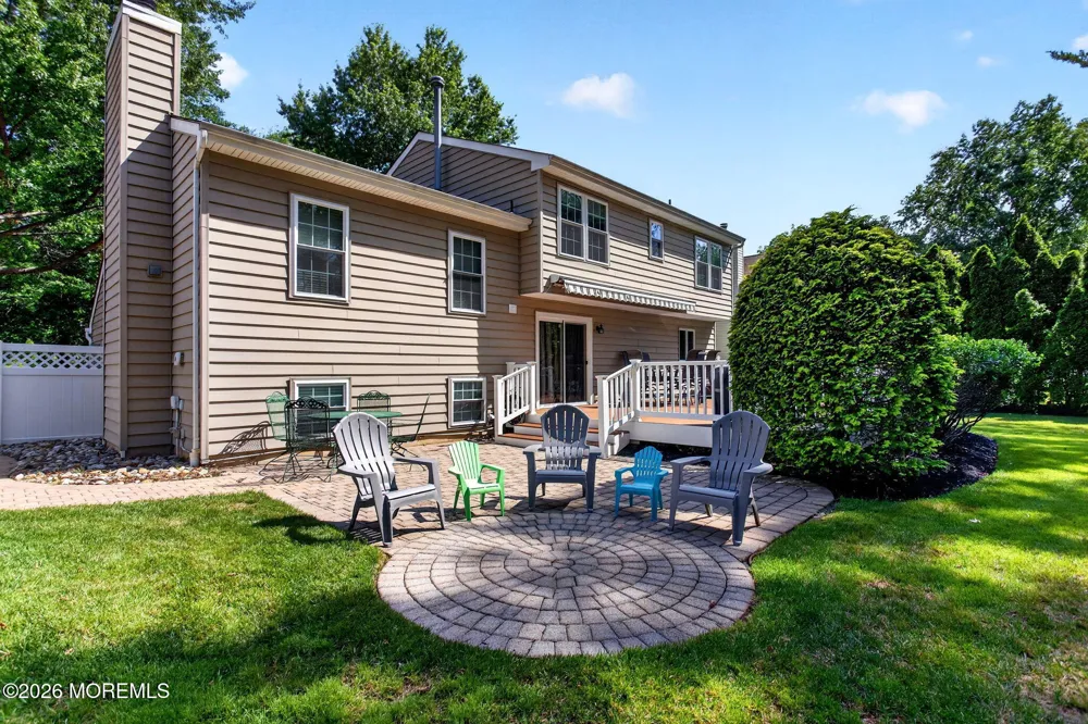 3 Branson Drive Lincroft, NJ 07738