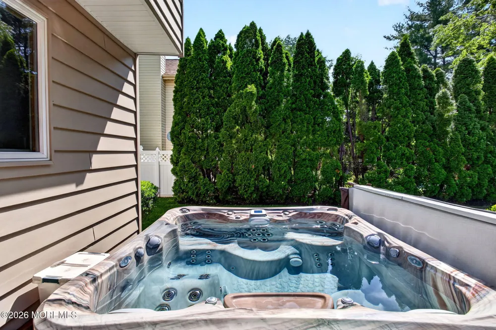 3 Branson Drive Lincroft, NJ 07738