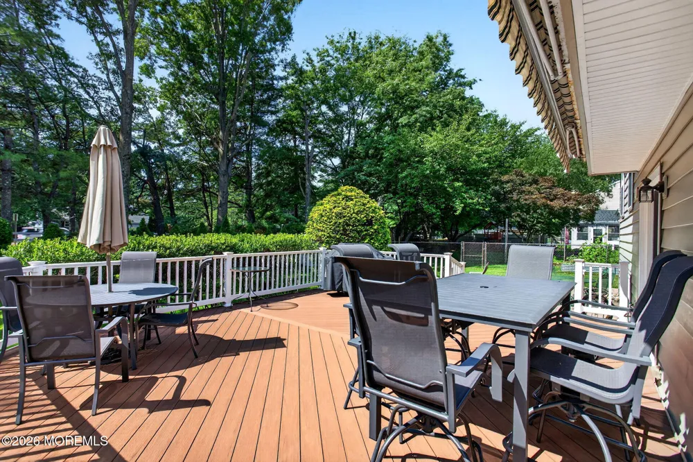 3 Branson Drive Lincroft, NJ 07738