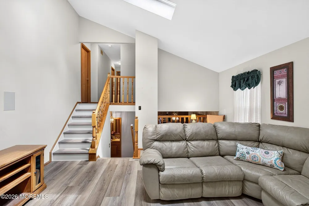 3 Branson Drive Lincroft, NJ 07738