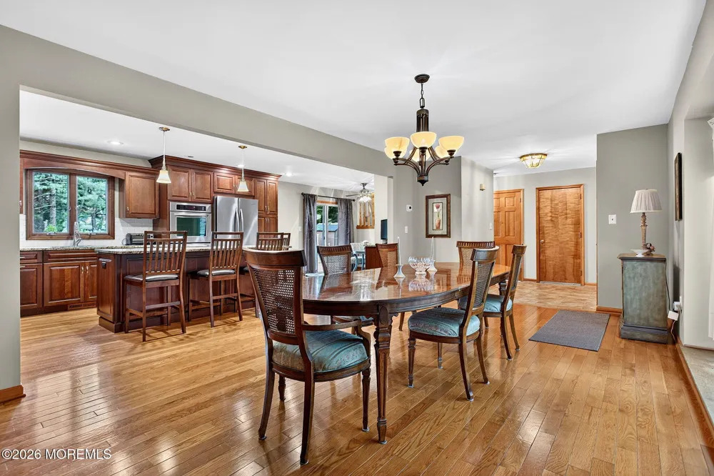 3 Branson Drive Lincroft, NJ 07738