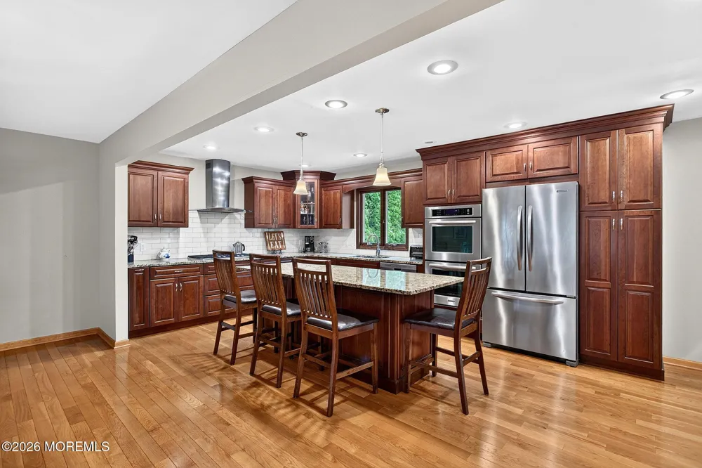 3 Branson Drive Lincroft, NJ 07738