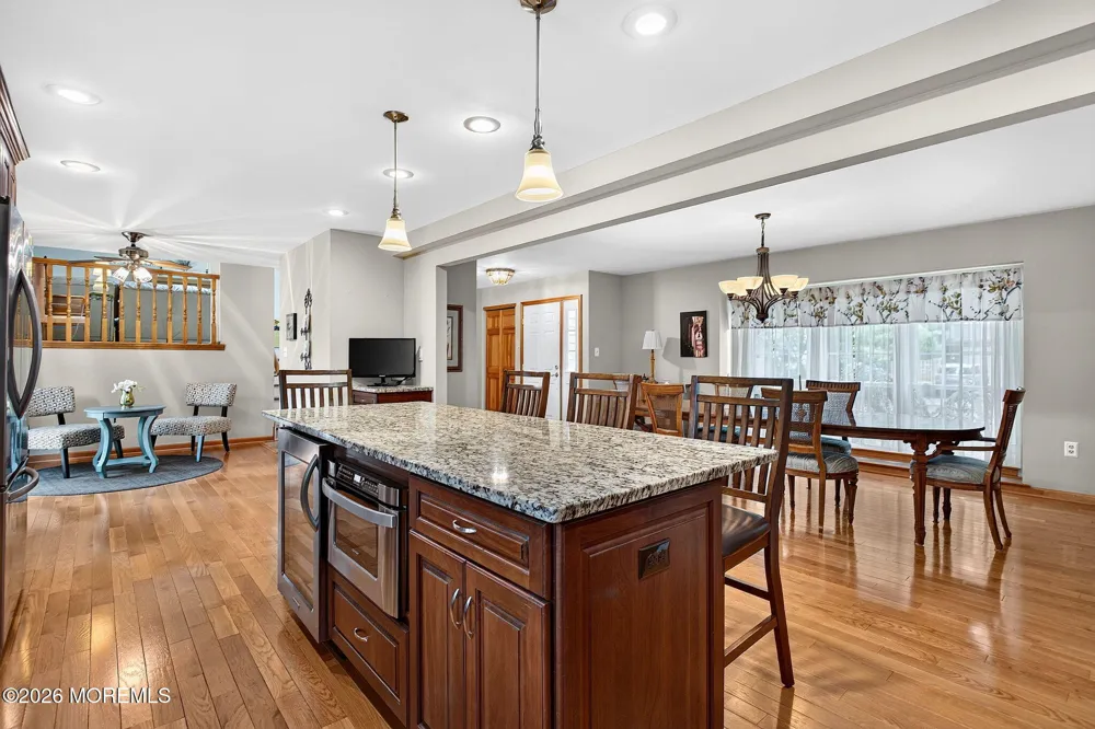 3 Branson Drive Lincroft, NJ 07738