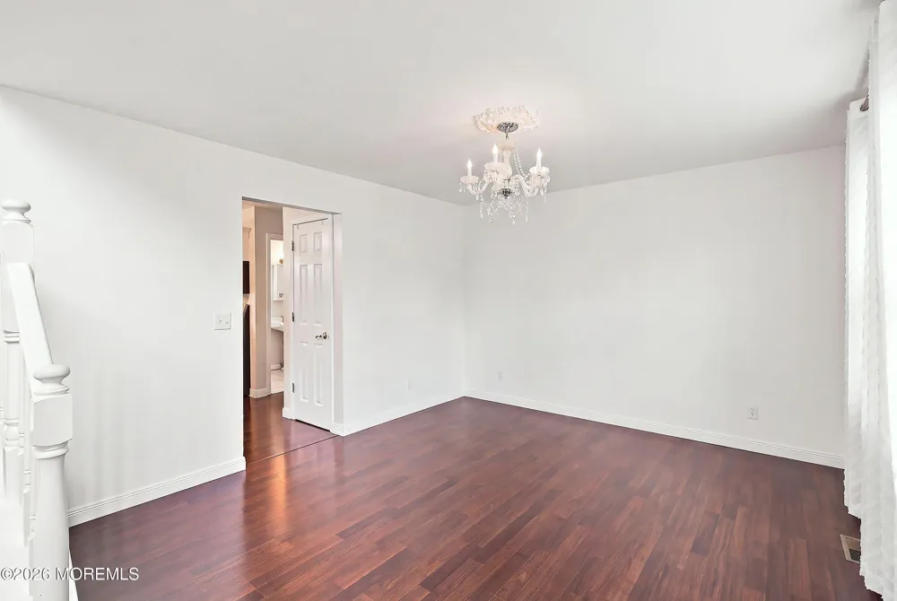 1519 Berkeley Avenue Beachwood, NJ 08722