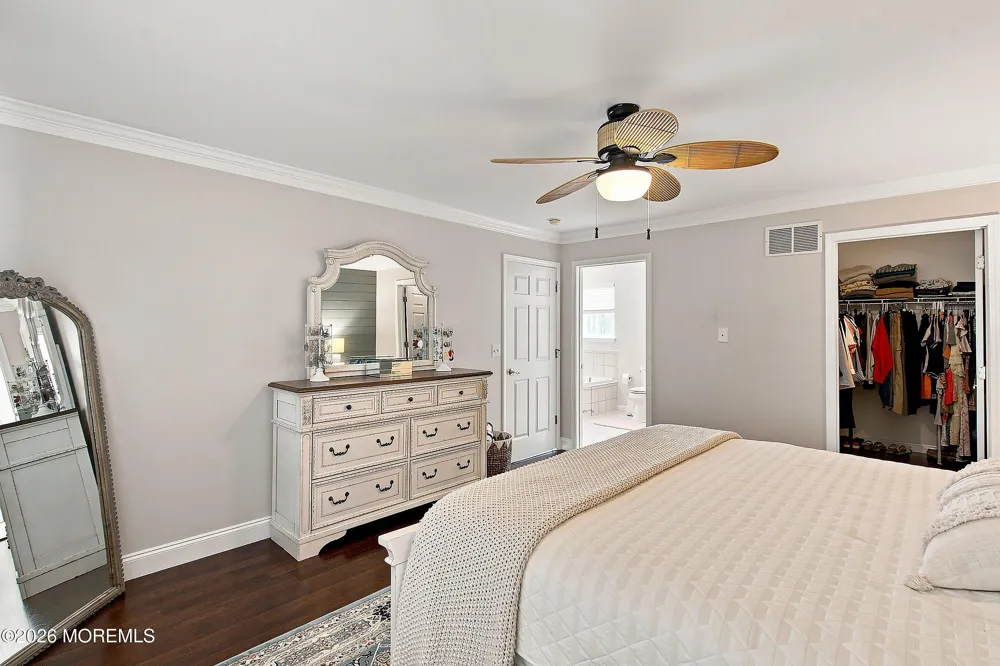 1519 Berkeley Avenue Beachwood, NJ 08722