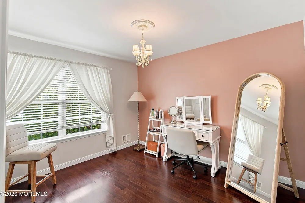 1519 Berkeley Avenue Beachwood, NJ 08722