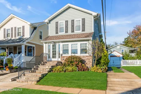 1003 C STREET E