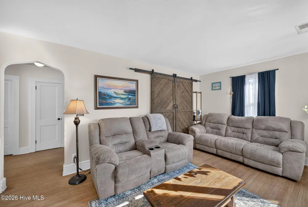 204 Saunders Street Hertford, NC 27944