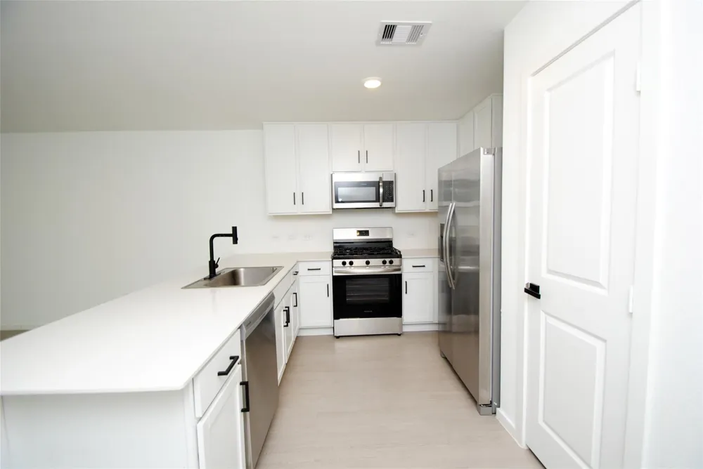 305 Brandi Drive Wharton, TX 77488