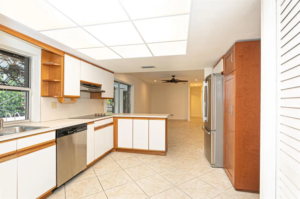 4511 E Country Club Circle Plantation, FL 33317