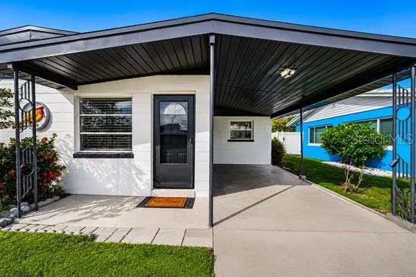 11355 2ND STREET E Treasure Island, FL 33706