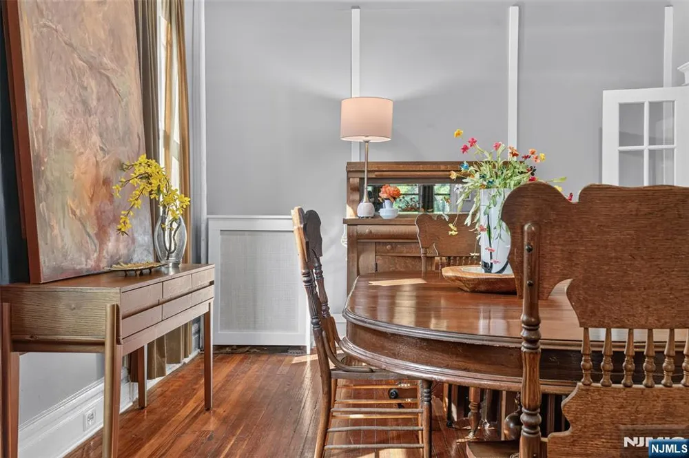 11 Stengel Avenue Newark, NJ 07112