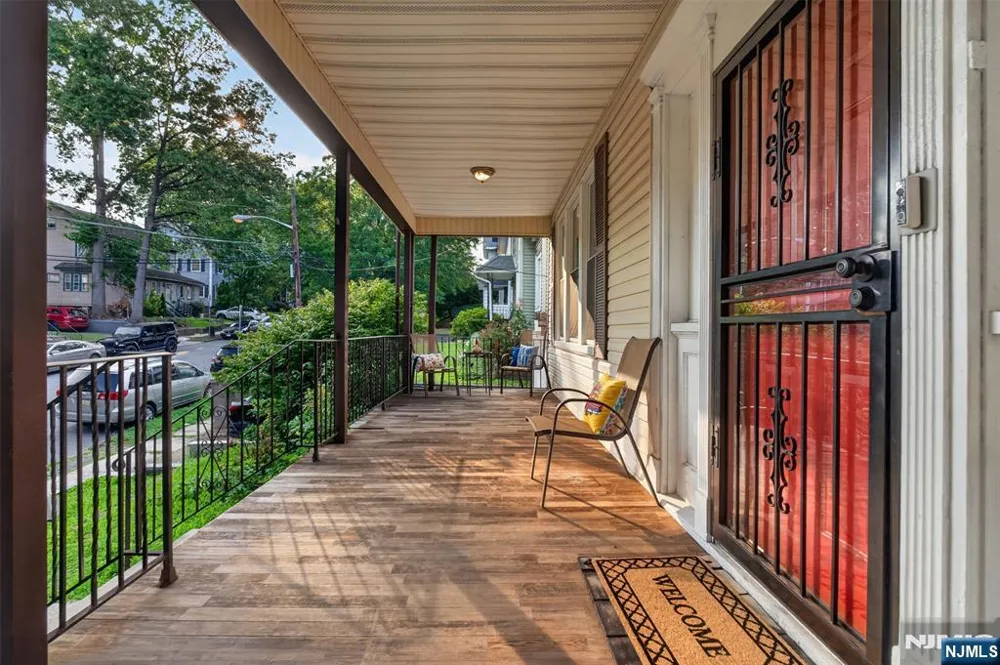 11 Stengel Avenue Newark, NJ 07112