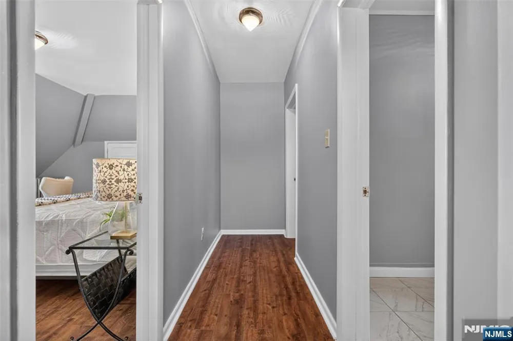 11 Stengel Avenue Newark, NJ 07112