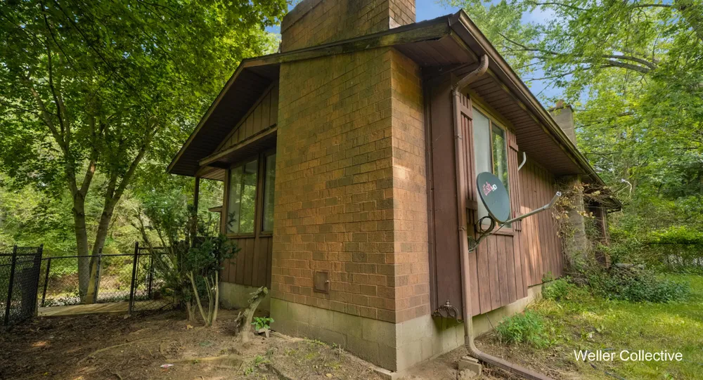 11030 Grand River Drive SE Lowell, MI 49331