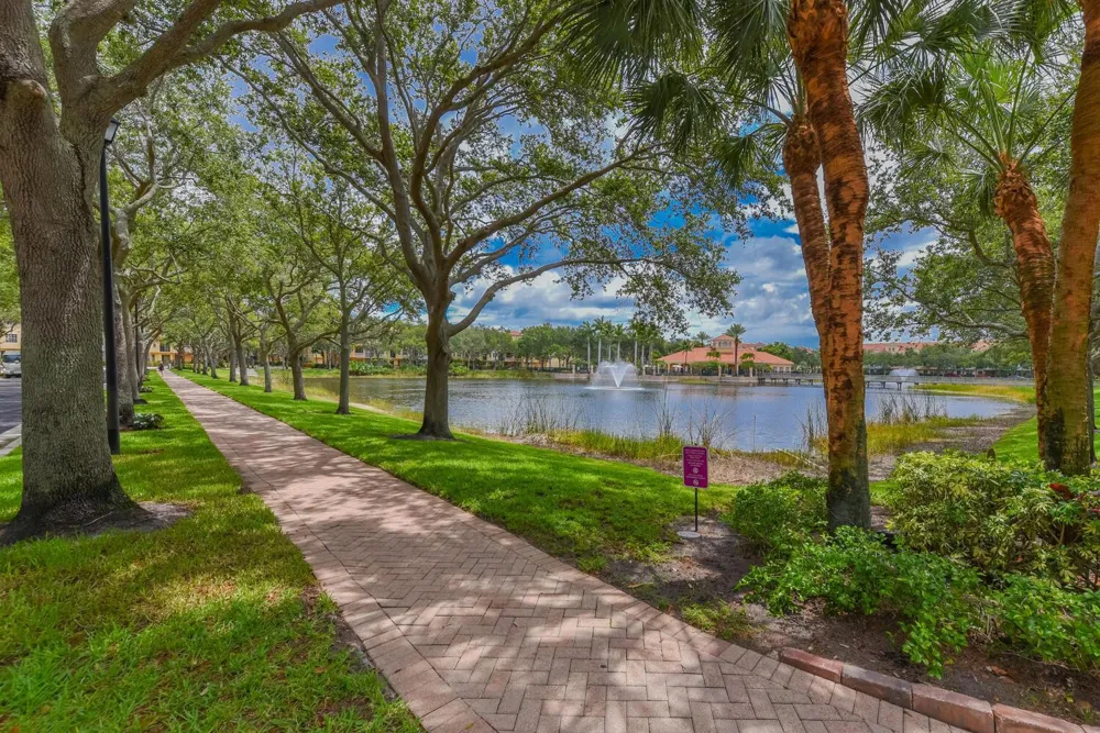 2570 Gardens Parkway Palm Beach Gardens, FL 33410