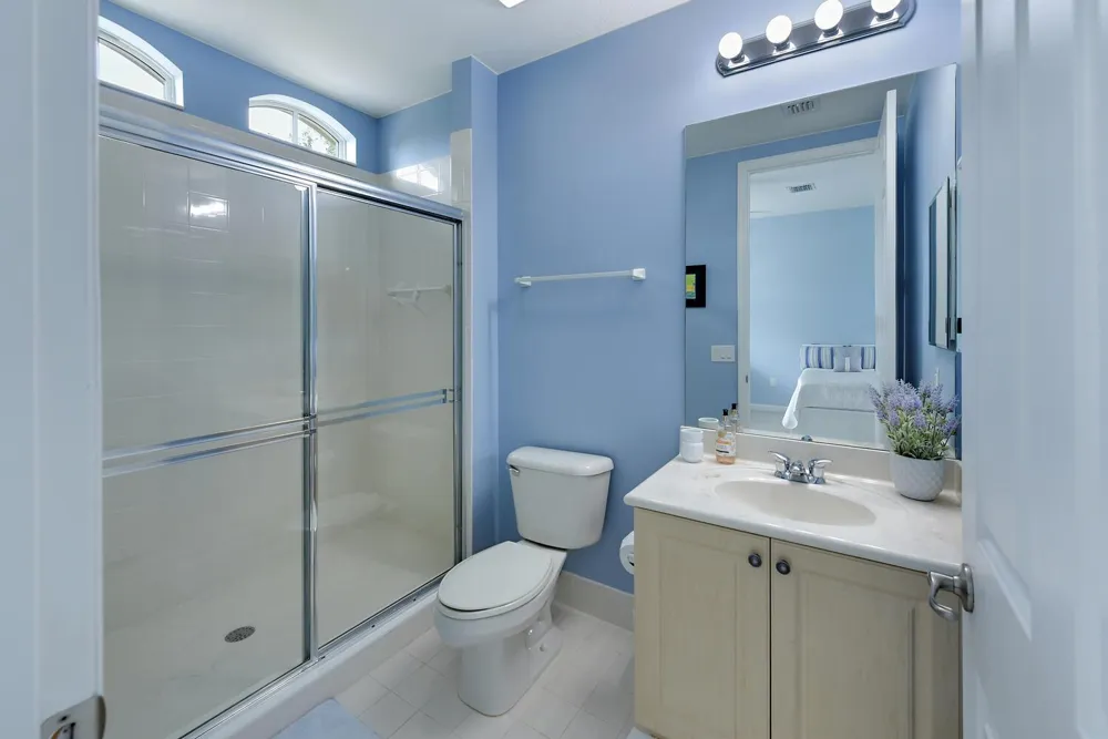2570 Gardens Parkway Palm Beach Gardens, FL 33410