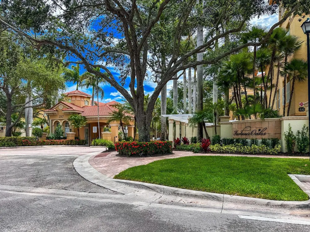 2570 Gardens Parkway Palm Beach Gardens, FL 33410