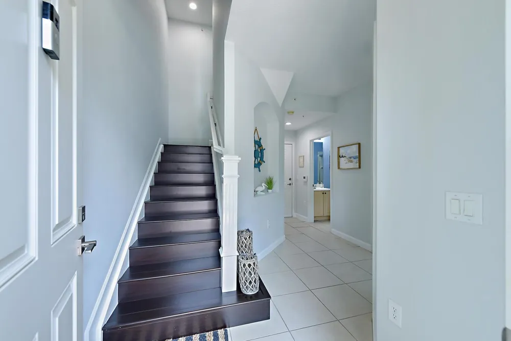 2570 Gardens Parkway Palm Beach Gardens, FL 33410