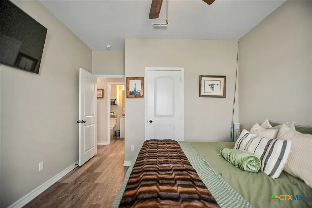 50 Dewberry Lane Seadrift, TX 77983