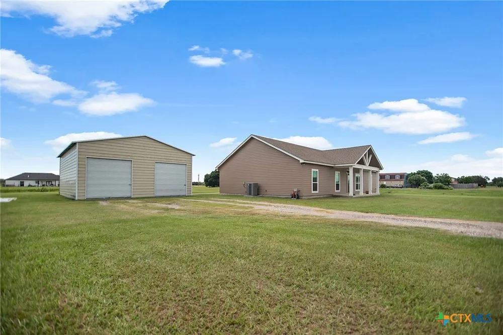 50 Dewberry Lane Seadrift, TX 77983