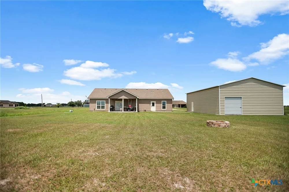 50 Dewberry Lane Seadrift, TX 77983