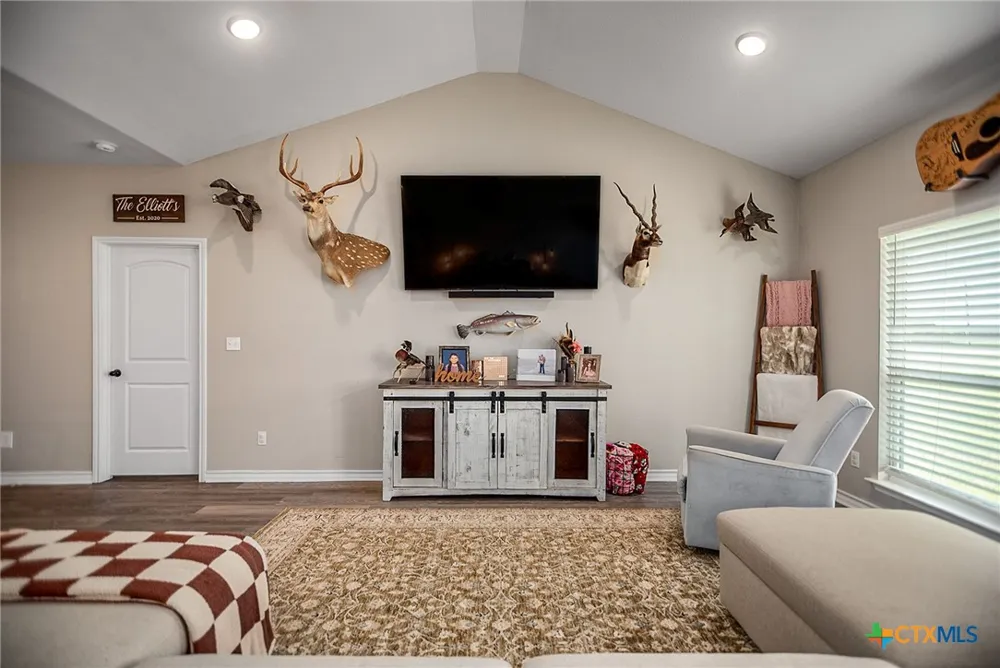 50 Dewberry Lane Seadrift, TX 77983