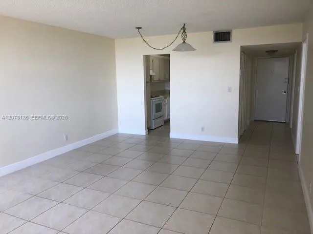2025 NE 164th St #801 North Miami Beach, FL 33162