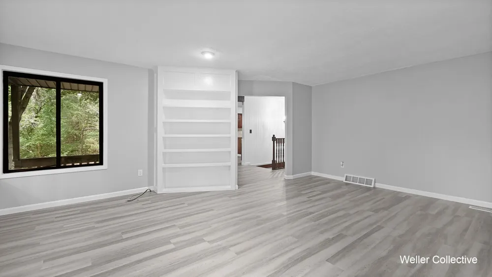 11030 Grand River Drive SE Lowell Charter Township, MI 49331