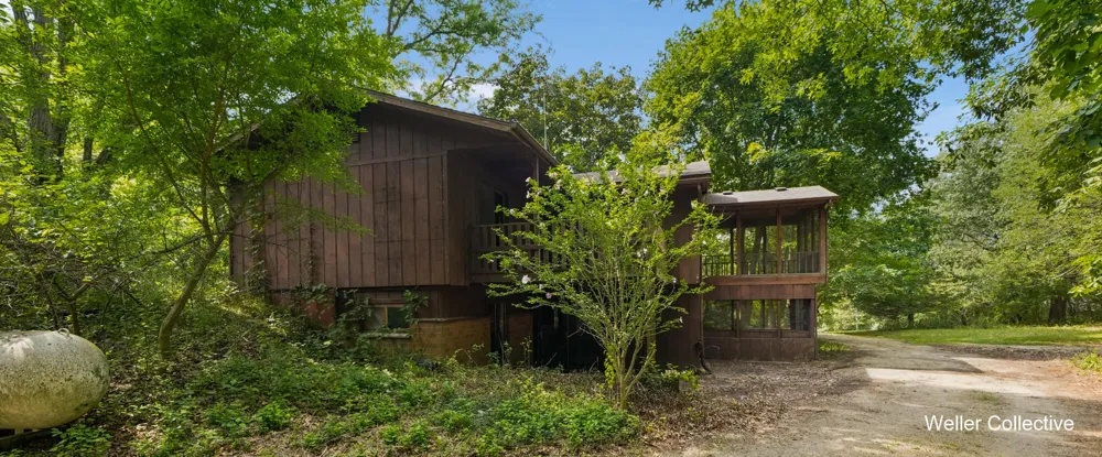 11030 Grand River Drive SE Lowell Charter Township, MI 49331