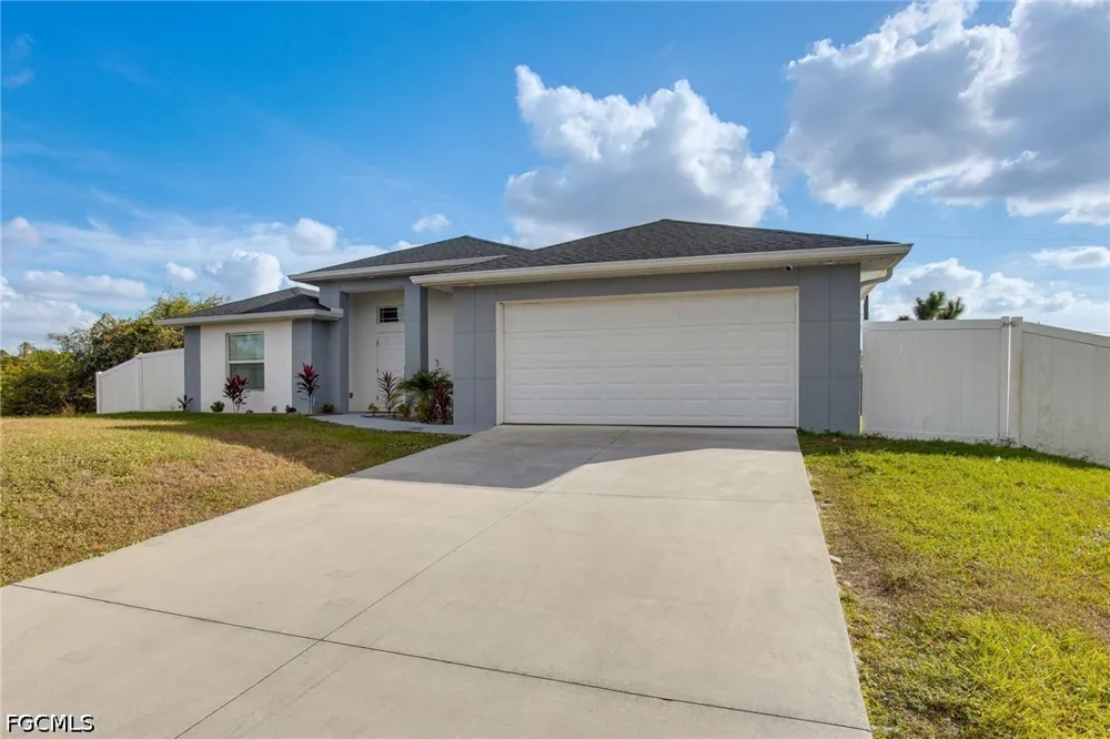 6th Street W Lehigh Acres, FL 33971
