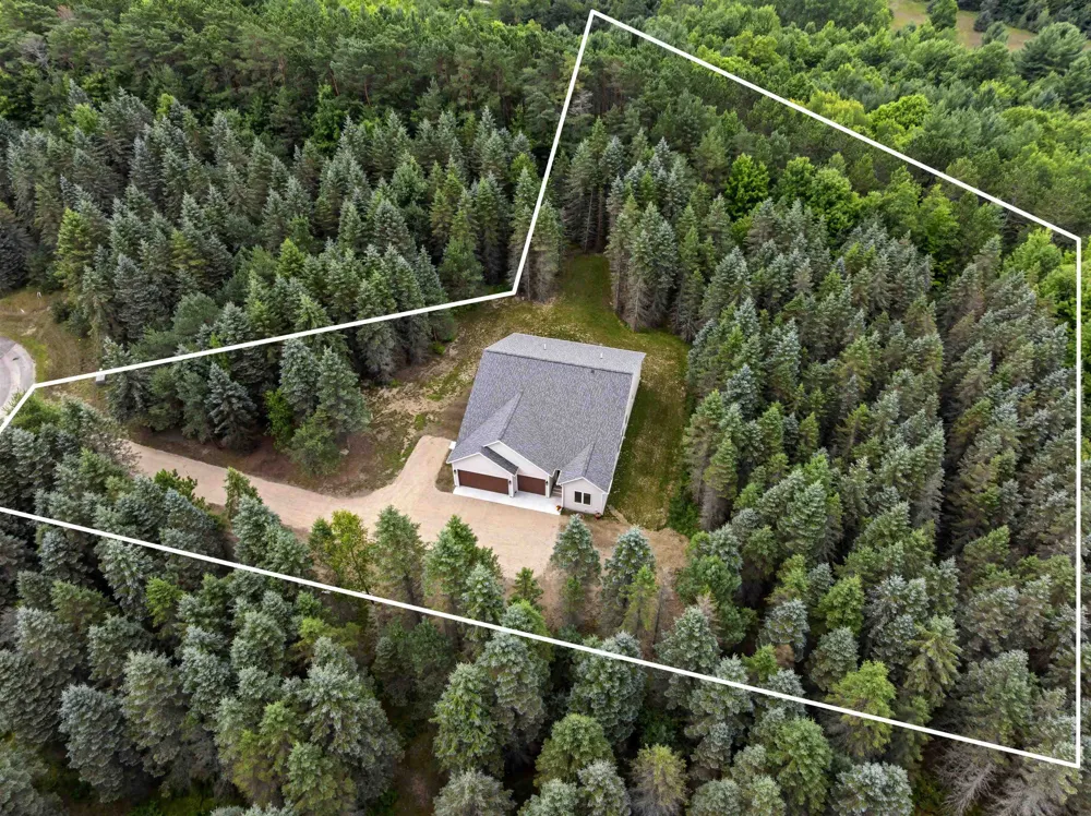 1358 S Lipp Farm Road Benzonia Township, MI 49616