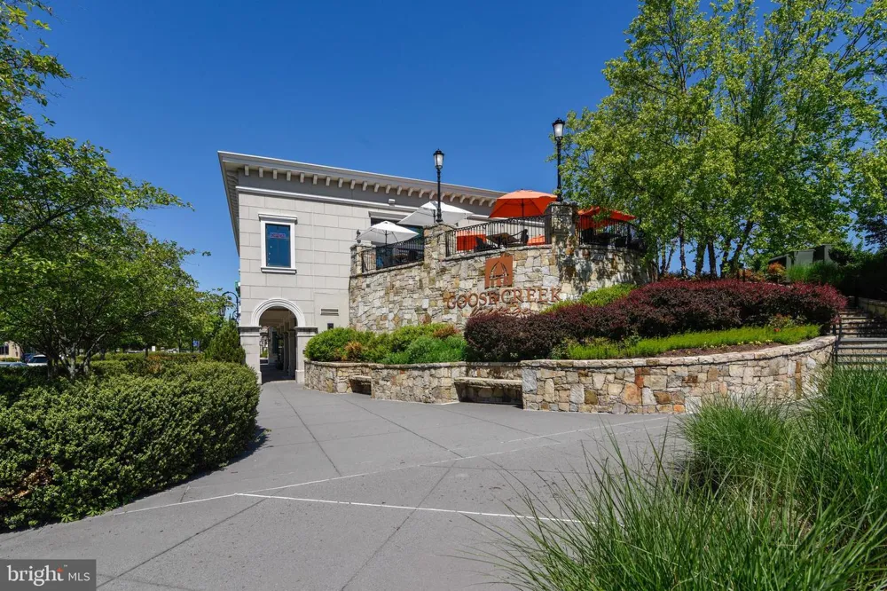 20638 MAITLAND TERRACE Ashburn, VA 20147