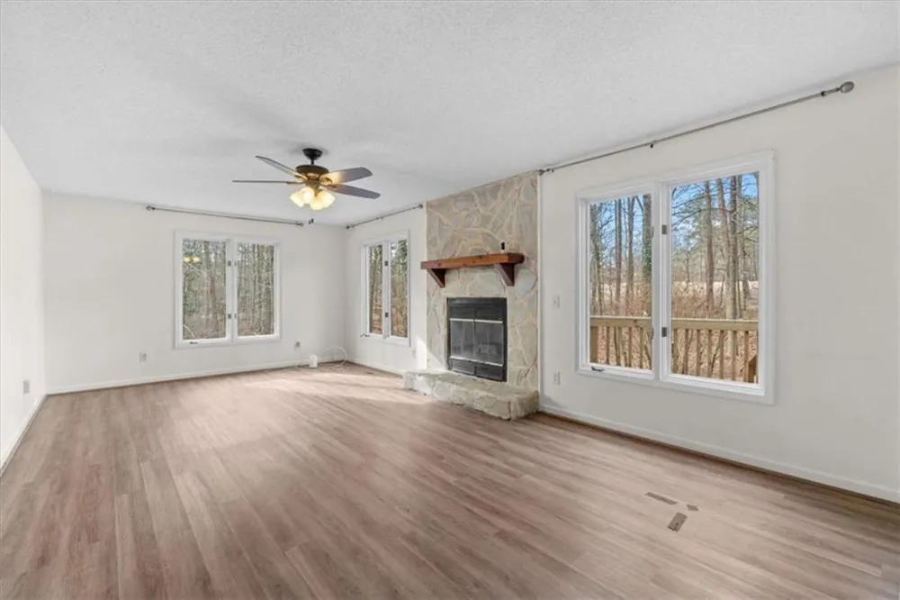 7349 S Mitchell Court S Villa Rica, GA 30180