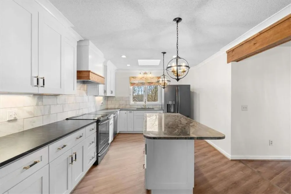 7349 S Mitchell Court S Villa Rica, GA 30180