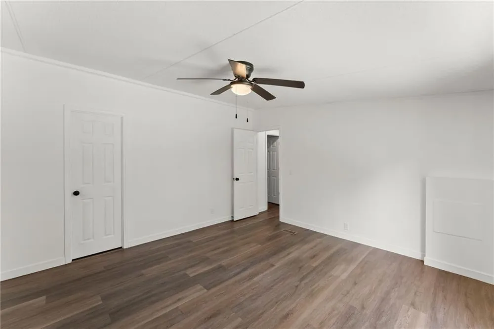 6220 Lee Lane Clermont, GA 30527