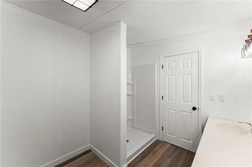 6220 Lee Lane Clermont, GA 30527