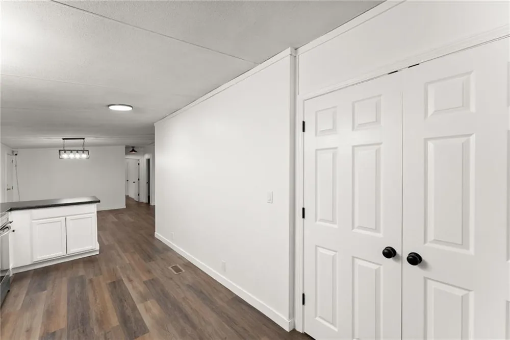 6220 Lee Lane Clermont, GA 30527