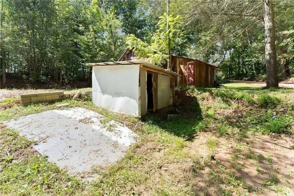 6220 Lee Lane Clermont, GA 30527