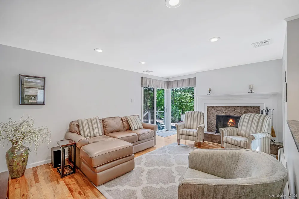 45 Hillcrest Avenue Port Jefferson, NY 11777