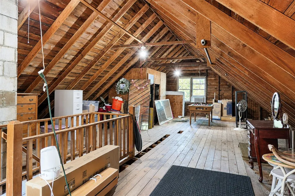 353 S Country Road Brookhaven, NY 11719