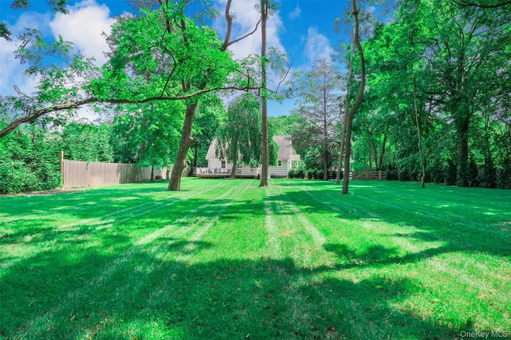 353 S Country Road Brookhaven, NY 11719
