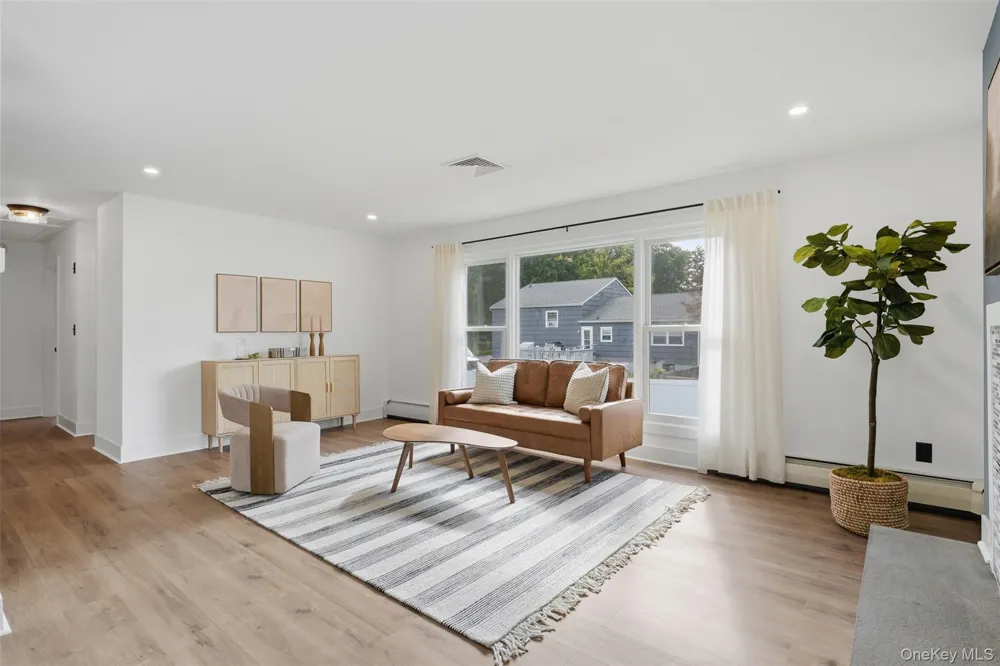103 W Willow Street Beacon, NY 12508