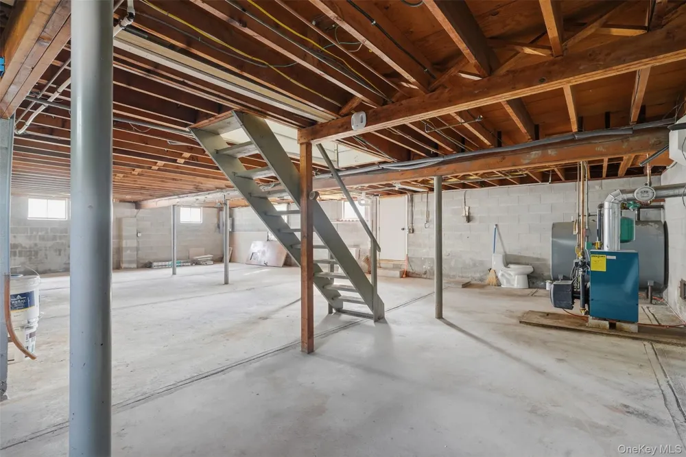 103 W Willow Street Beacon, NY 12508