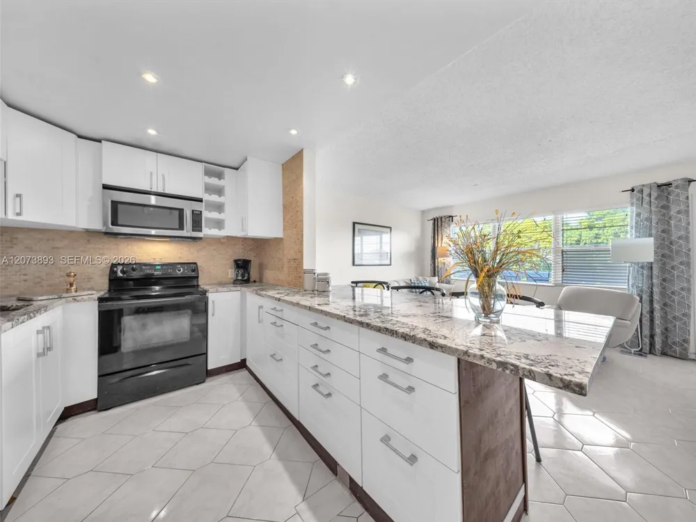 4008 Berkshire A #4008 Deerfield Beach, FL 33442