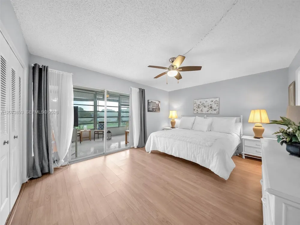 4008 Berkshire A #4008 Deerfield Beach, FL 33442