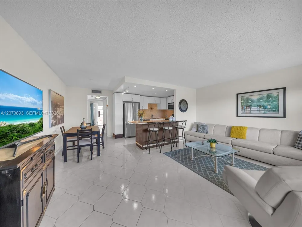 4008 Berkshire A #4008 Deerfield Beach, FL 33442